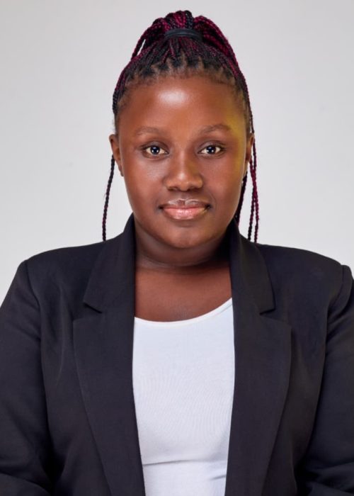 Sphumele Shange Headshot
